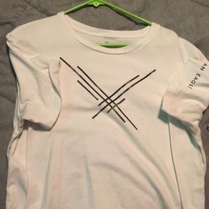 American Eagle Graphic T-shirt
